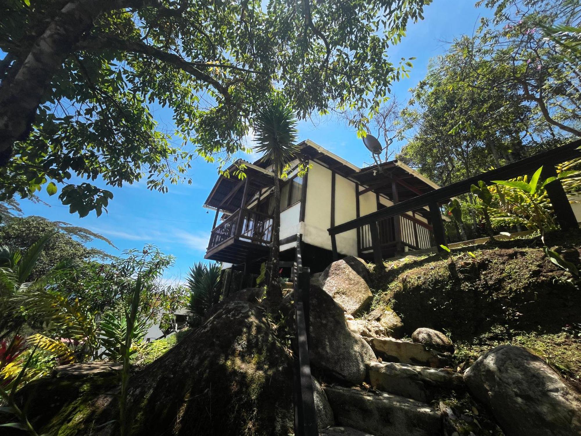 Hosteria El Sendero - Кокорна Екстериор снимка
